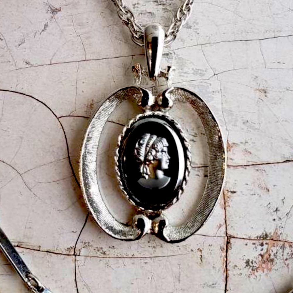 Vintage 60's 70's Signed B.J. HMS Silver Glass Cameo Multi Strand Chain